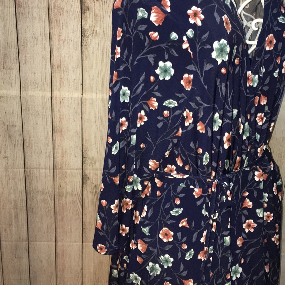 ⭕️SOLD⭕️Motherhood Maternity Dress - Picture 7 of 7